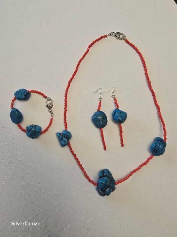 Turquoise Howlite Orange Bead Necklace