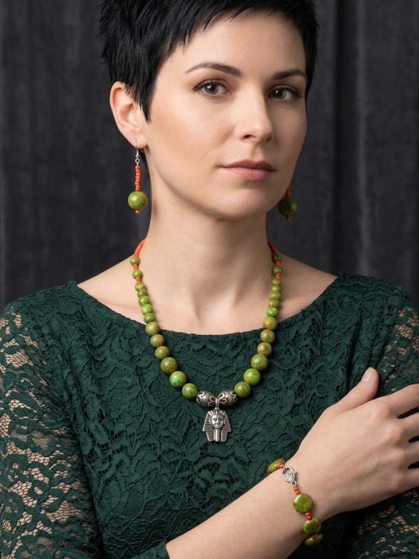 Sea Sediment Pewter Tutankhamun Necklace Set