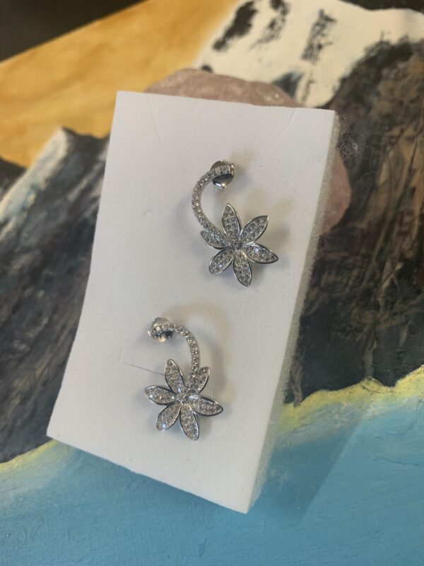 Sterling Silver Flower Cubic Zircon Earrings Stud