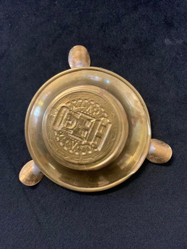 Copper Pre Columbian art and estados unidos coins ash tray