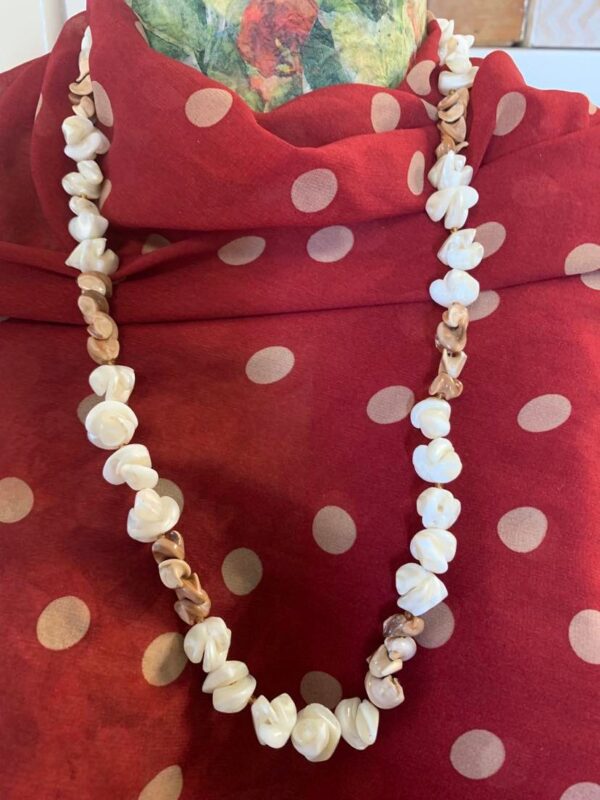 Mother of Pearl Beaded Necklace