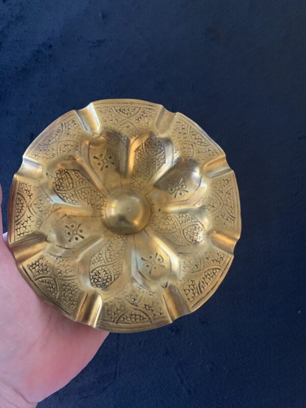 Hand-forged-Vintage-Brass-Mid-Century-Ash-Tray