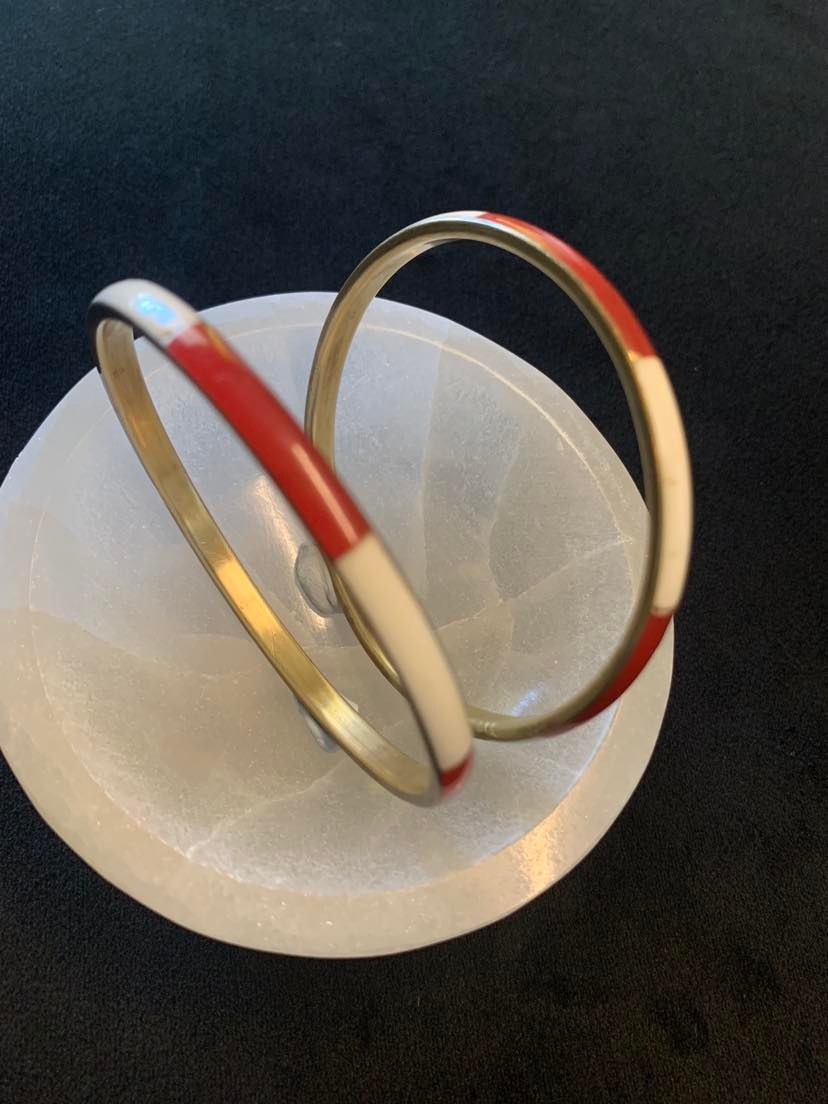 Red-and-Creme-Lucite-Brass-Bangles