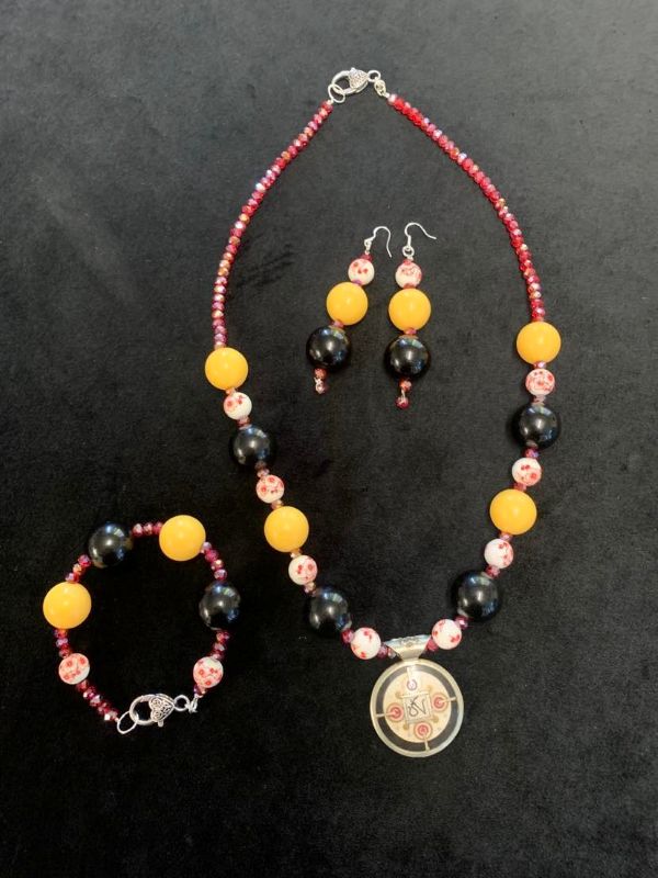 Yin Yang Yellow Black Bead Necklace Set