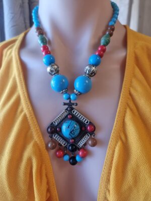 Acrylic Light Blue Red Beaded Ethnic Vintage Necklace