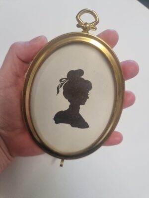 Brass Victorian Vintage Oval Photo Frame