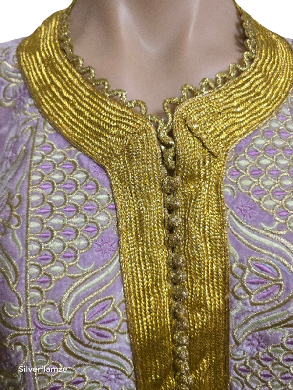 Lilac Velvet Gold Embroidered Moroccan Kaftan - Image 6