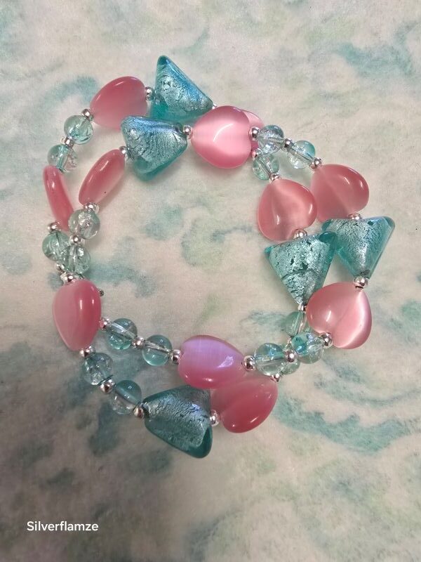 Blue Foil Glass Bead Bracelet