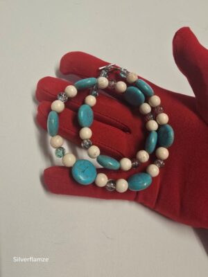Blue Turquoise Howlite Bead Bracelet