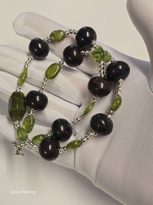 Green Peridot Black Stone Bracelet - Image 2